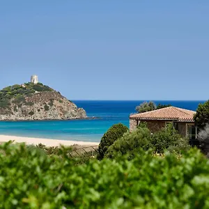 Baia Di Sardinia, Curio Collection By Hilton Üdülőközpont